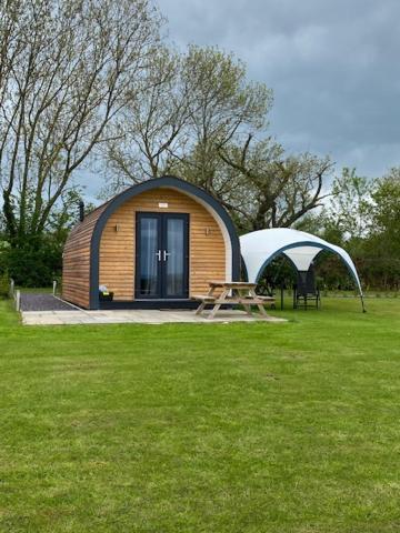 Honeypot Hideaways Luxury Glamping - Exclusively For Adults Hotel Chester Exterior photo