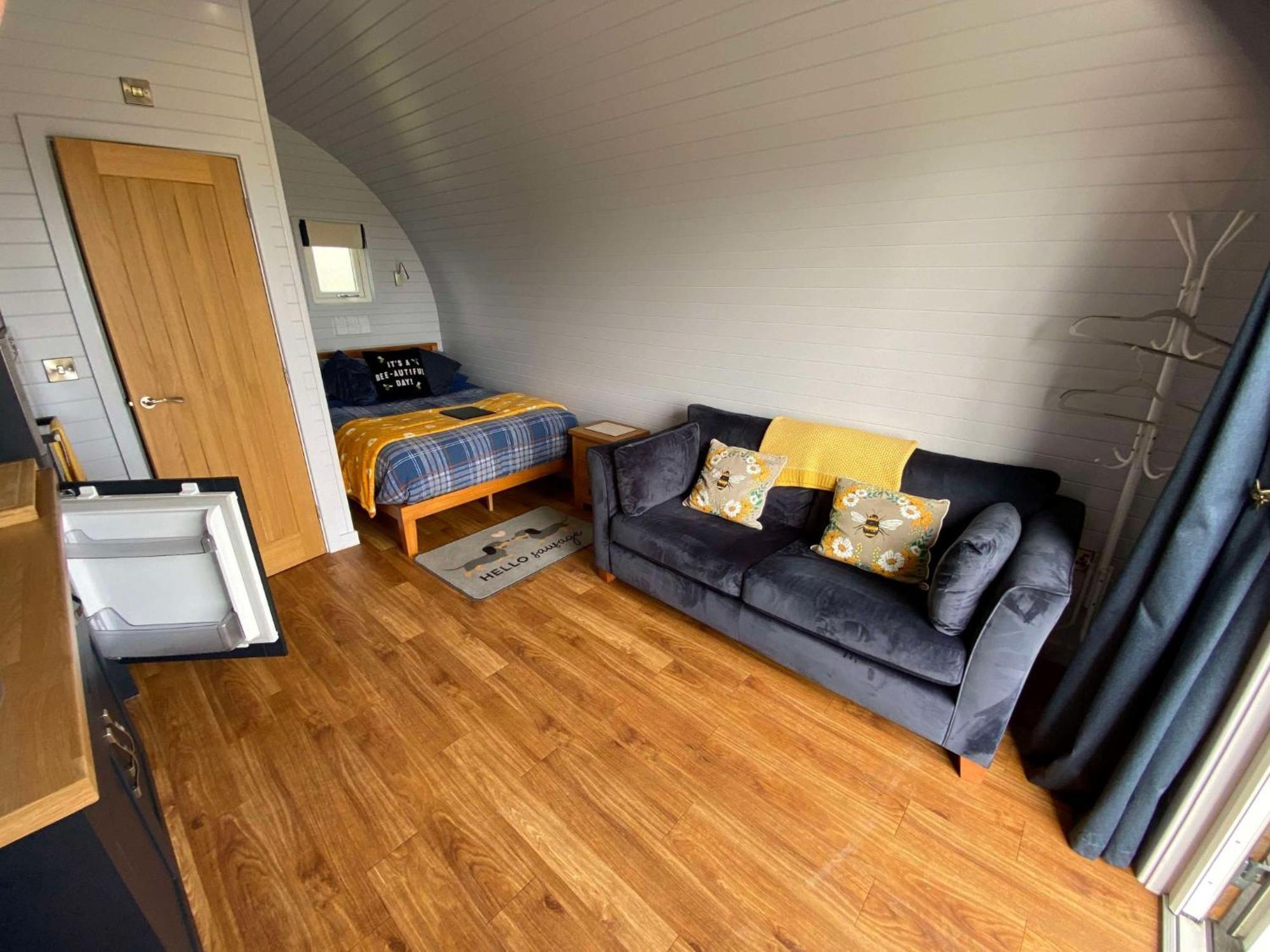 Honeypot Hideaways Luxury Glamping - Exclusively For Adults Hotel Chester Exterior photo